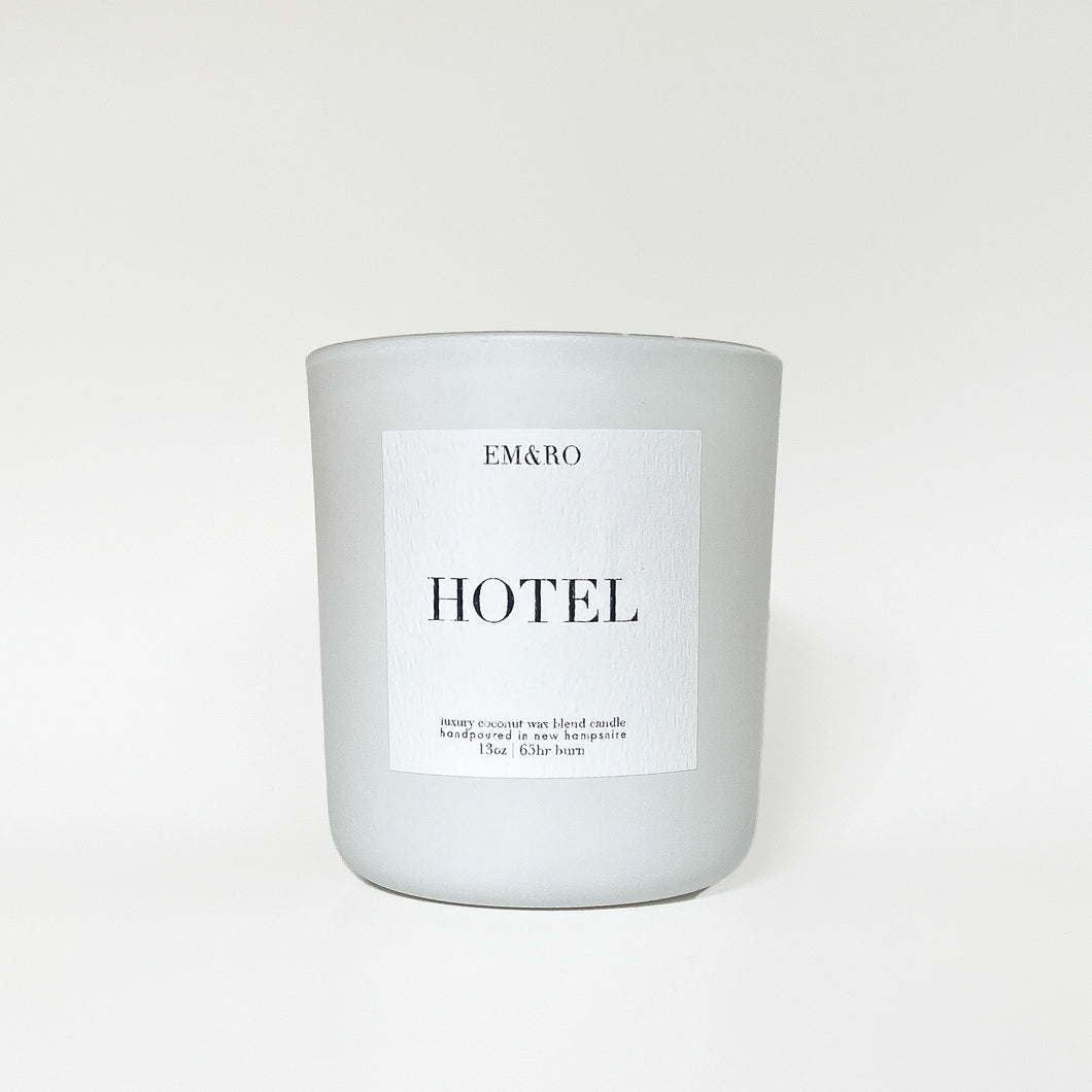 Hotel Luxury Candle